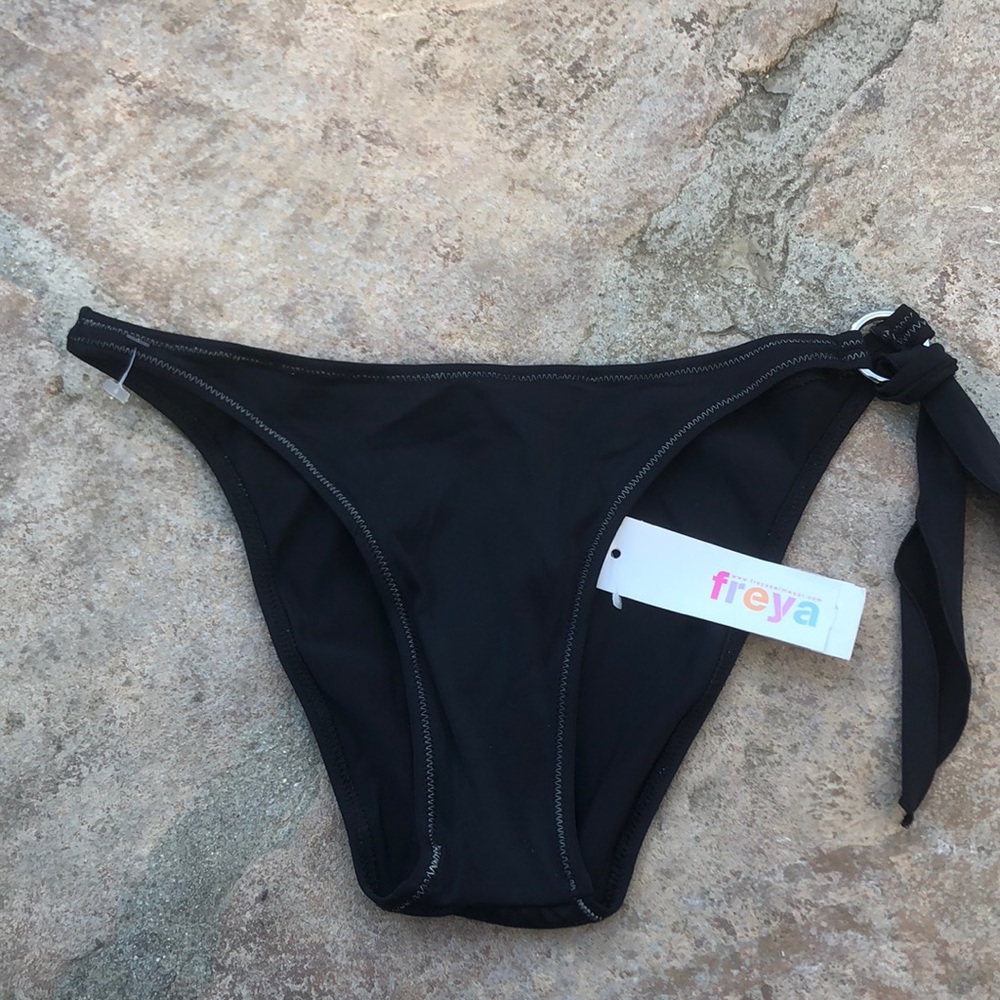 Freya Black Starfish Bikini Bottom Size XS - Picture 2 of 5